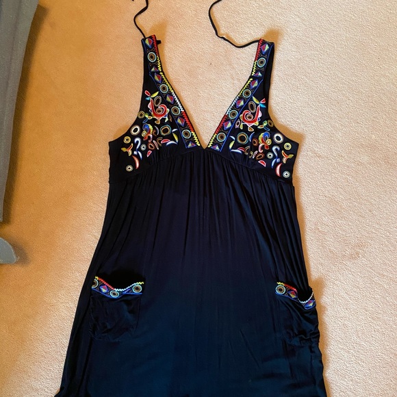 Tops - Ornate Tunic Top